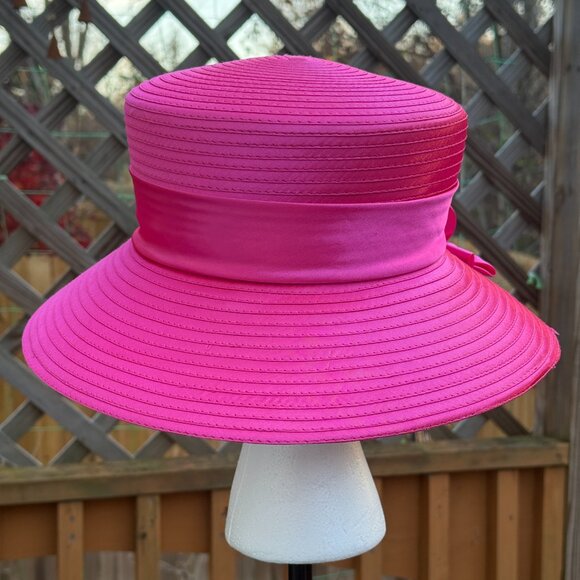 PINK HAT KENTUCKY DERBY OR CHURCH SERVICE HAT! - Picture 9 of 10